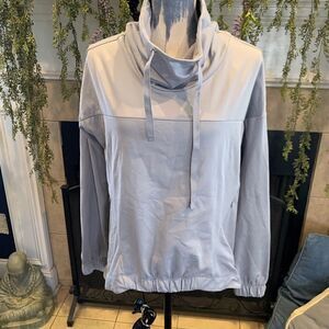 Fabletics Women's XS gray funnel neck pull over front pockets hi low sweatshirt